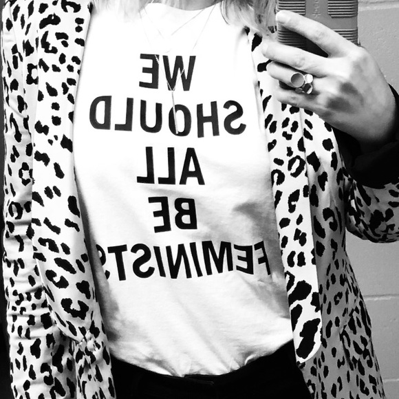 Meet your Posher - Picture 2 of 4